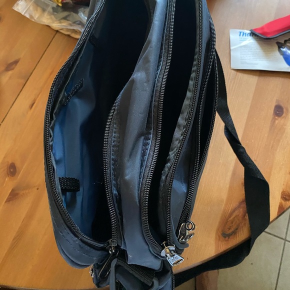 Nursing Bag - Picture 4 of 6